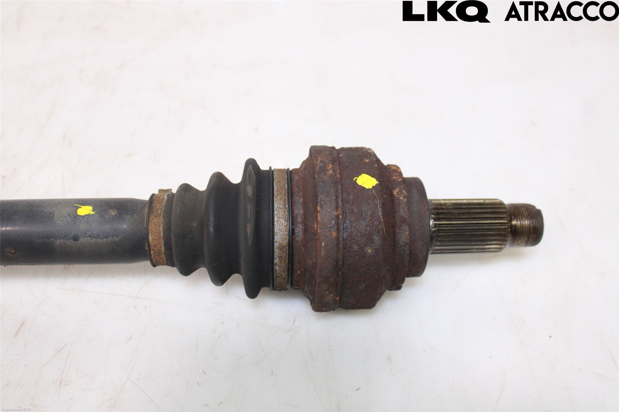 BMW 5 E60/61 Sed/Tou 02-10 Drivaxel Bak Vänster