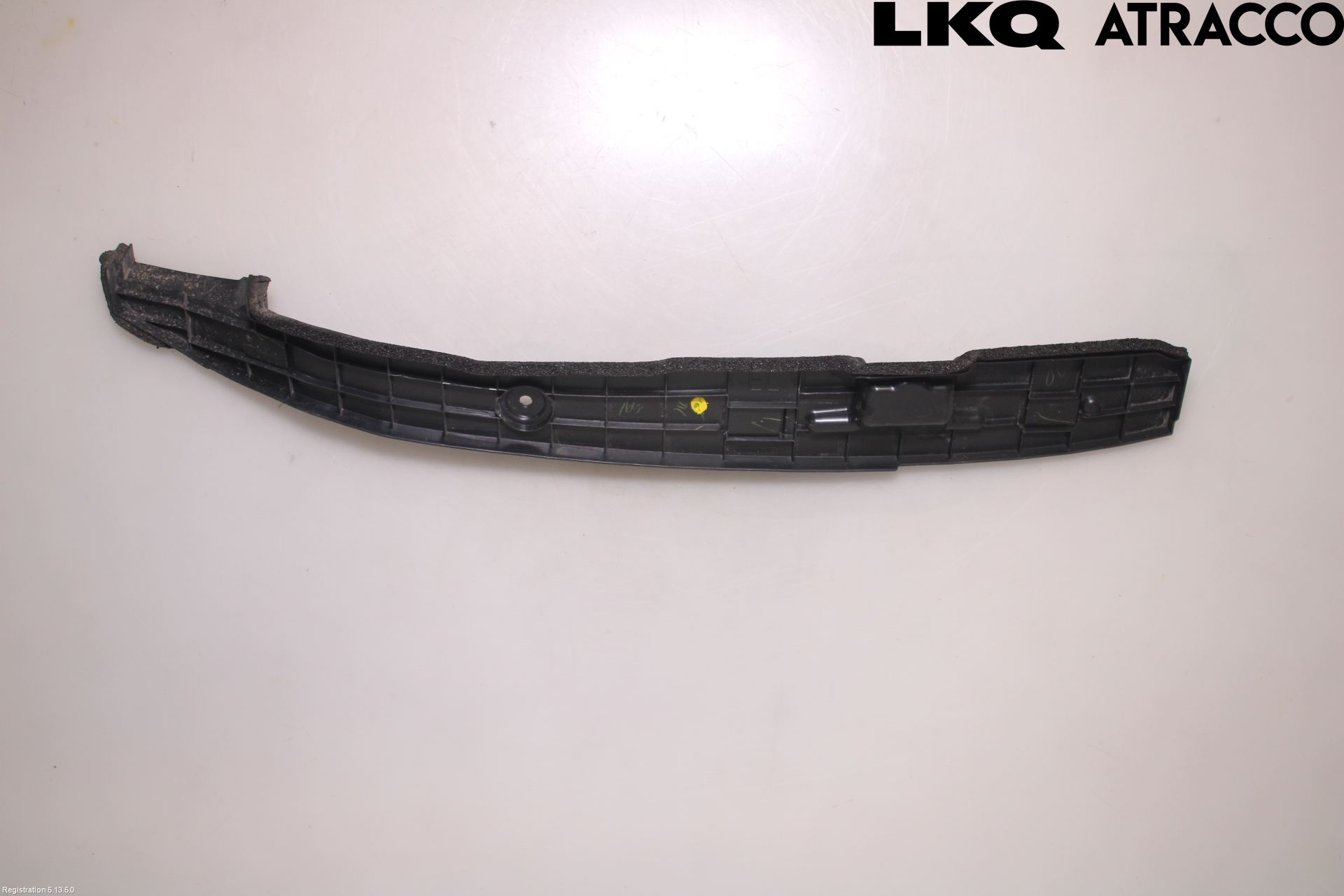 Toyota bZ4X EA10 22- Skärm Hörn Utfyllnad Fram