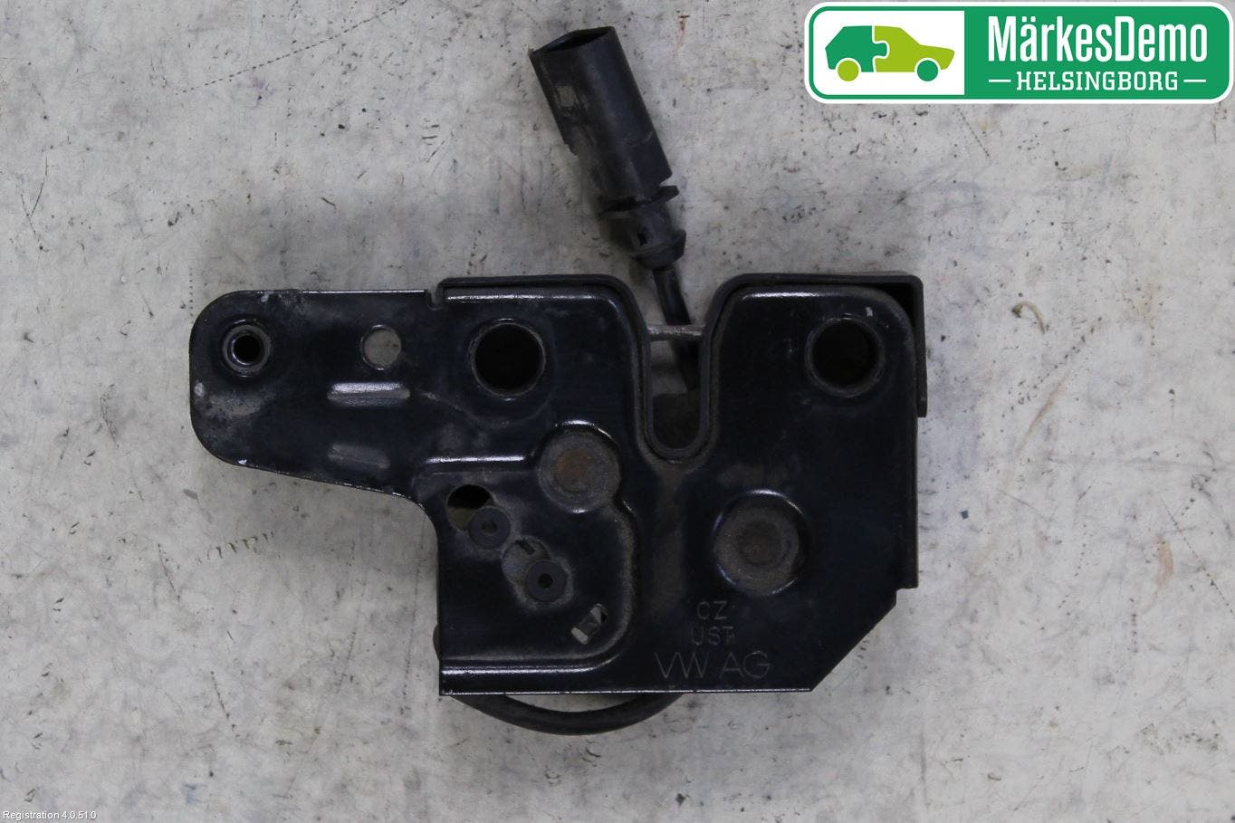 Skoda PRAKTIK Huvlås