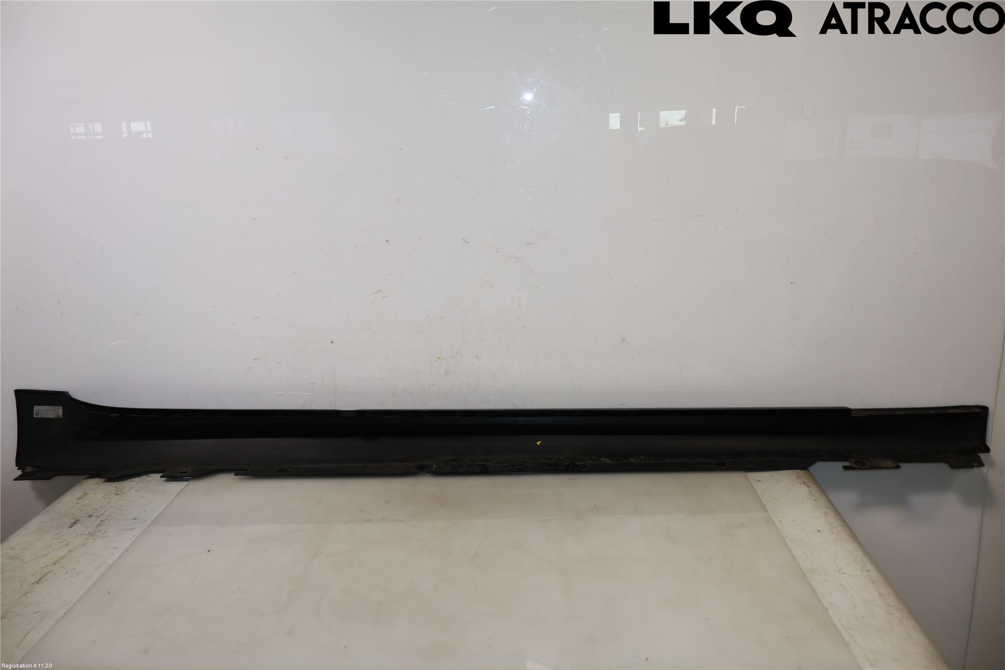 BMW 5 G30/G31/F90 17-23 Sidokjol Vä
