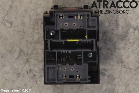 Toyota RAV4 19- Strömställare Spegel