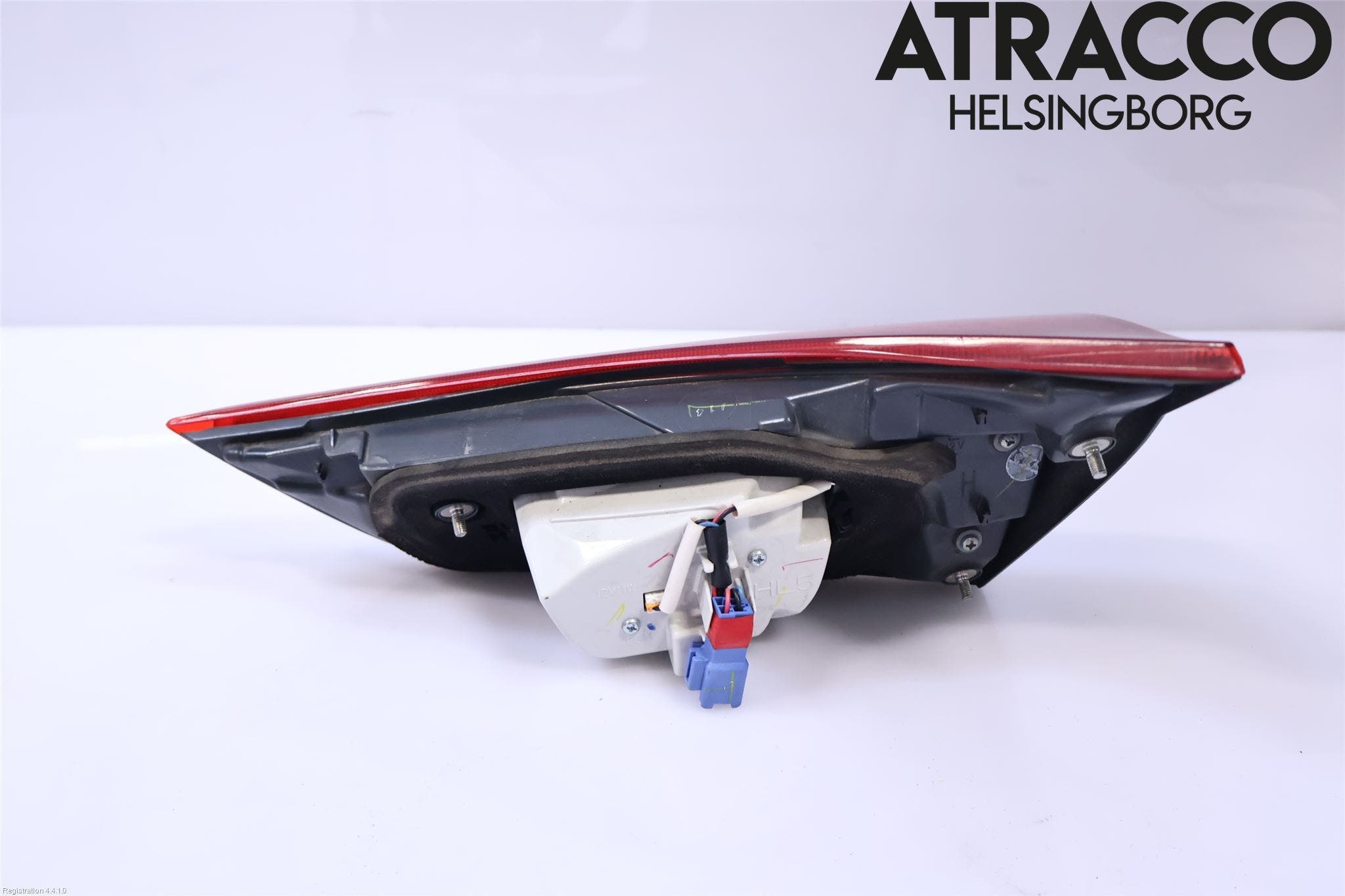 Toyota AURIS 13-19 Bakljus Lucka Vä