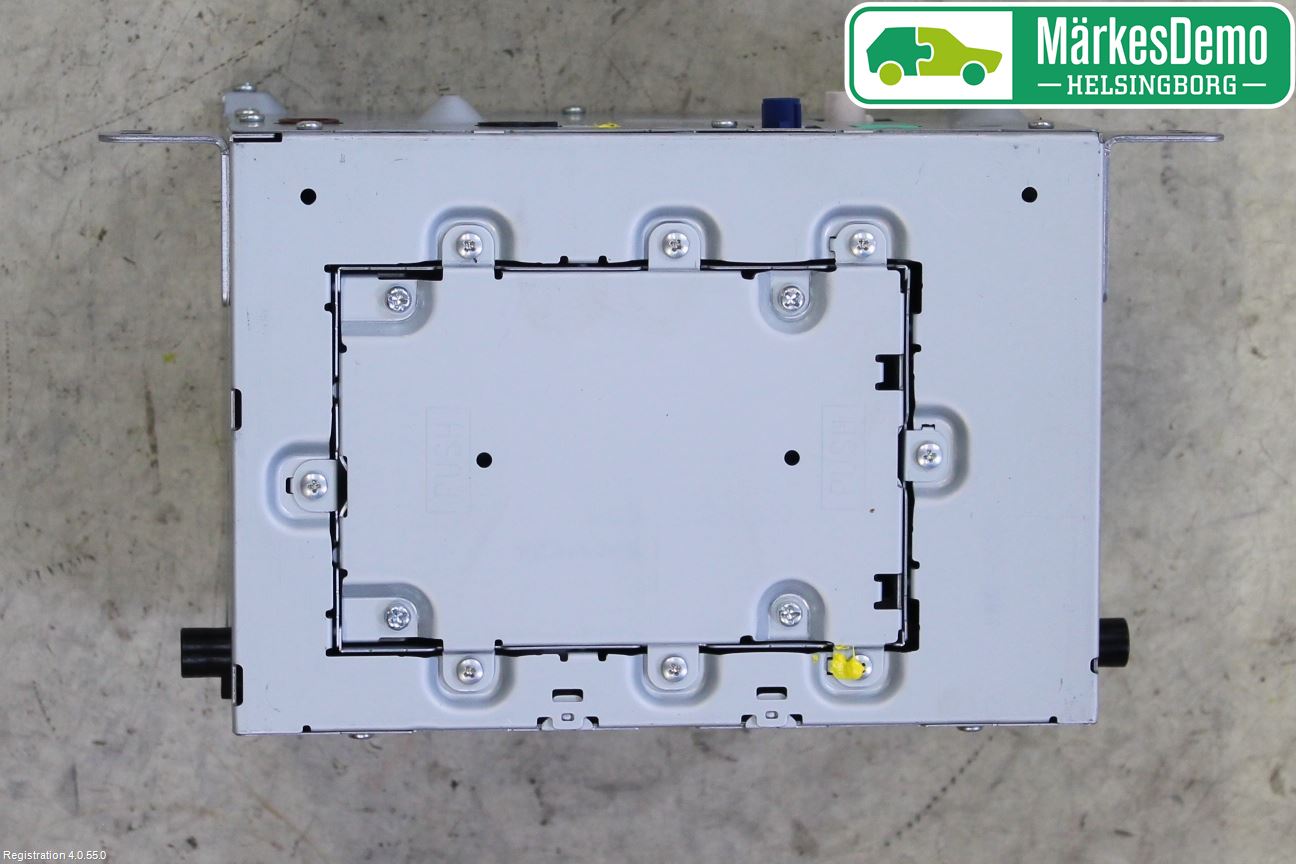 Volvo XC40/RECHARGE 18- Radio