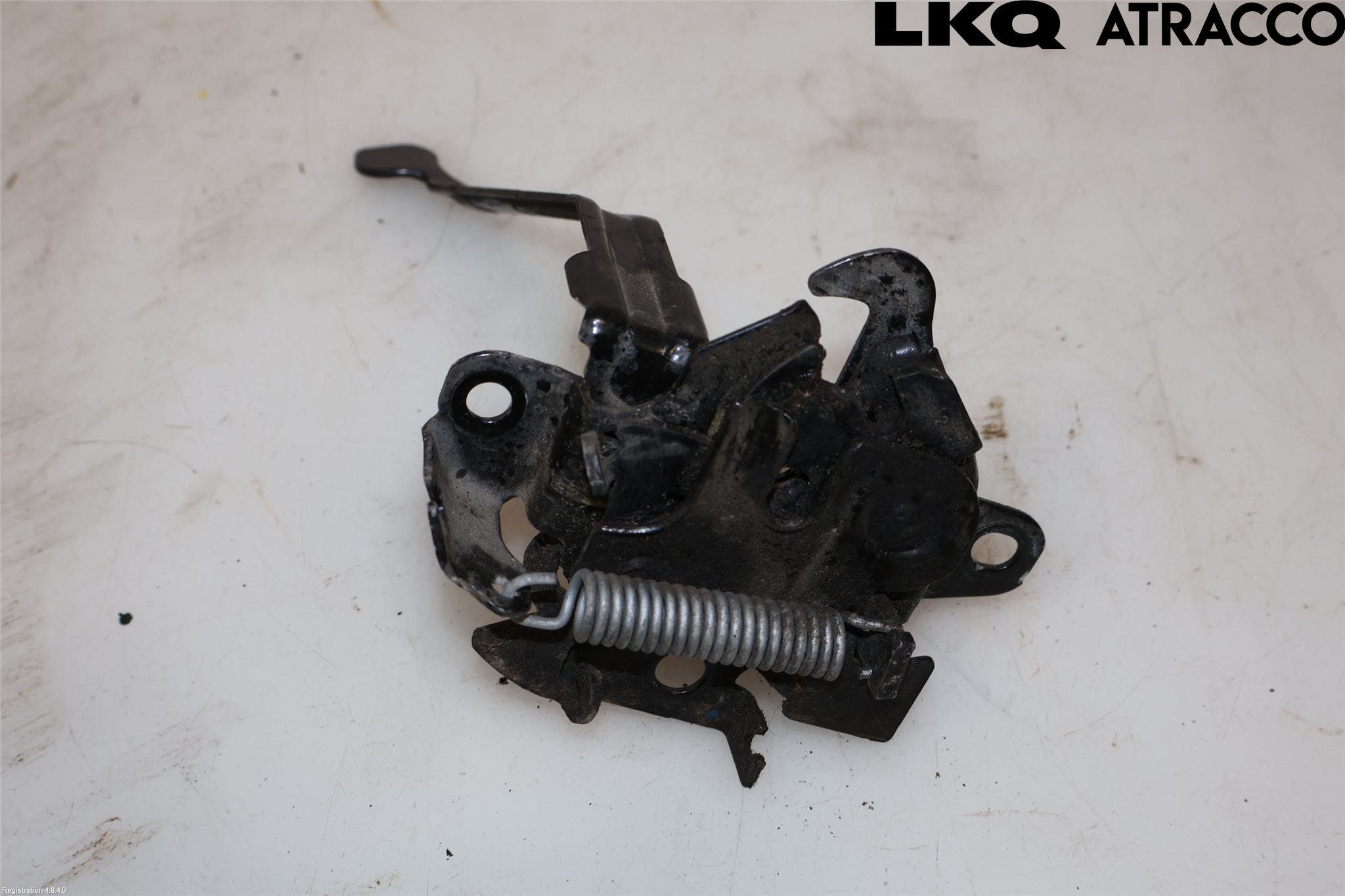 Toyota AURIS 13-19 Huvlås