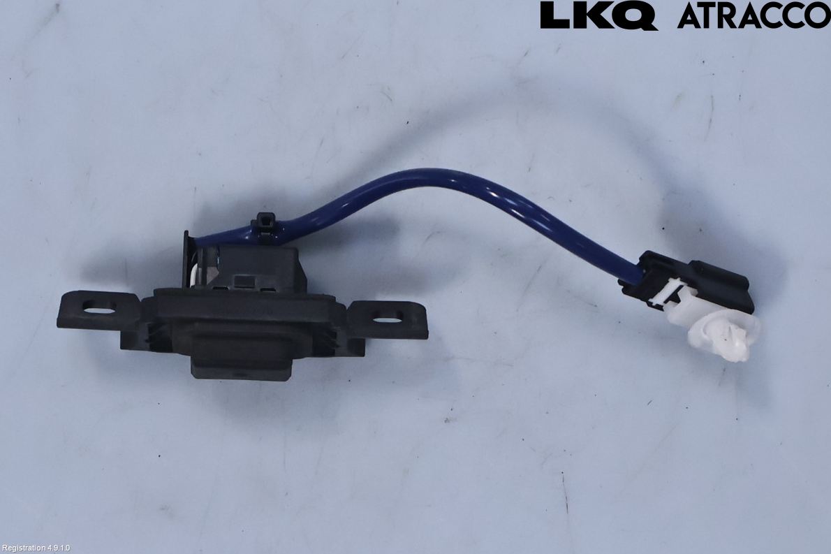 Toyota CAMRY 19-24 Bakluckehandtag