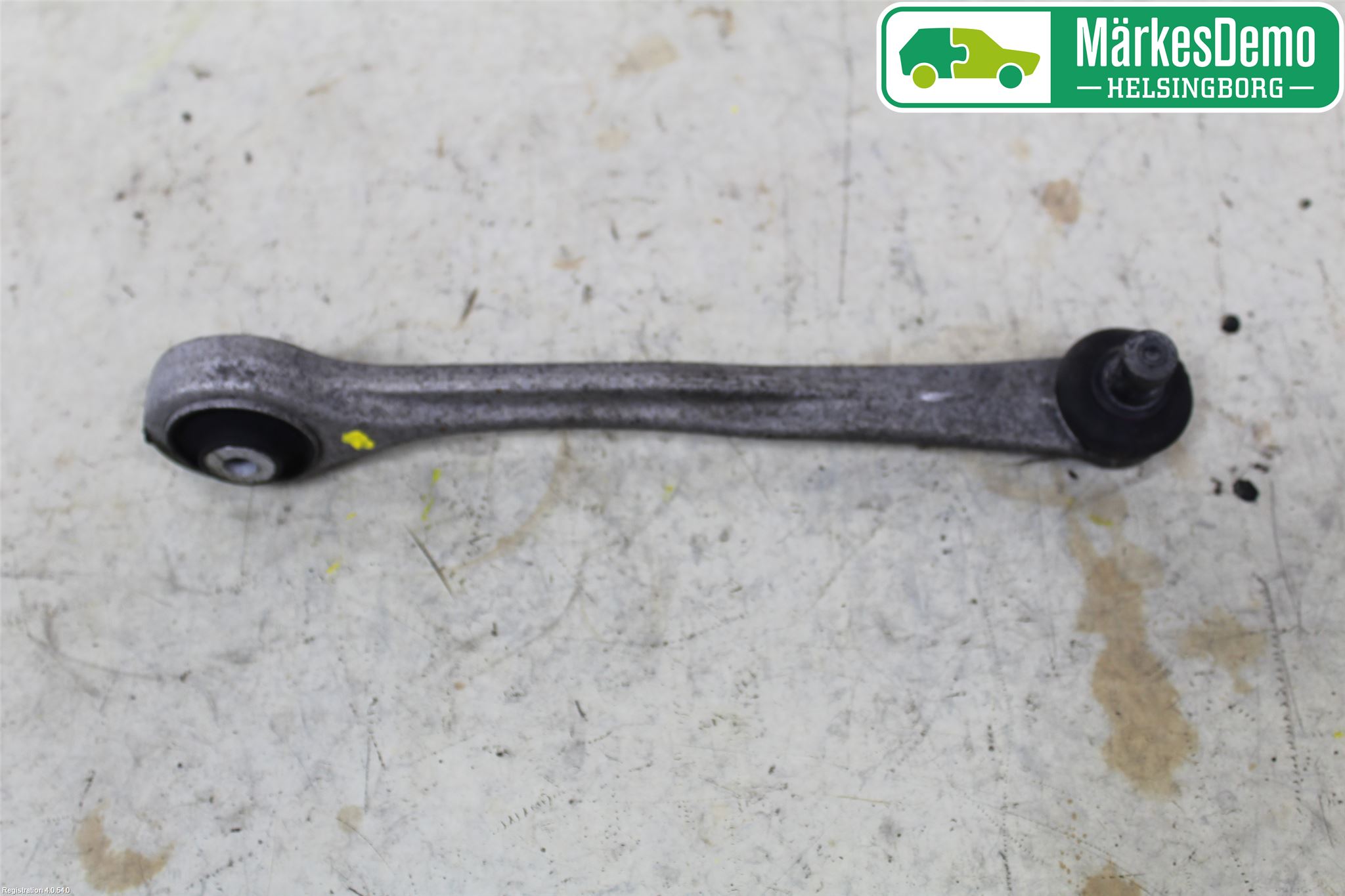 Audi Q5 09-16 Bärarm Fram Övre Vä