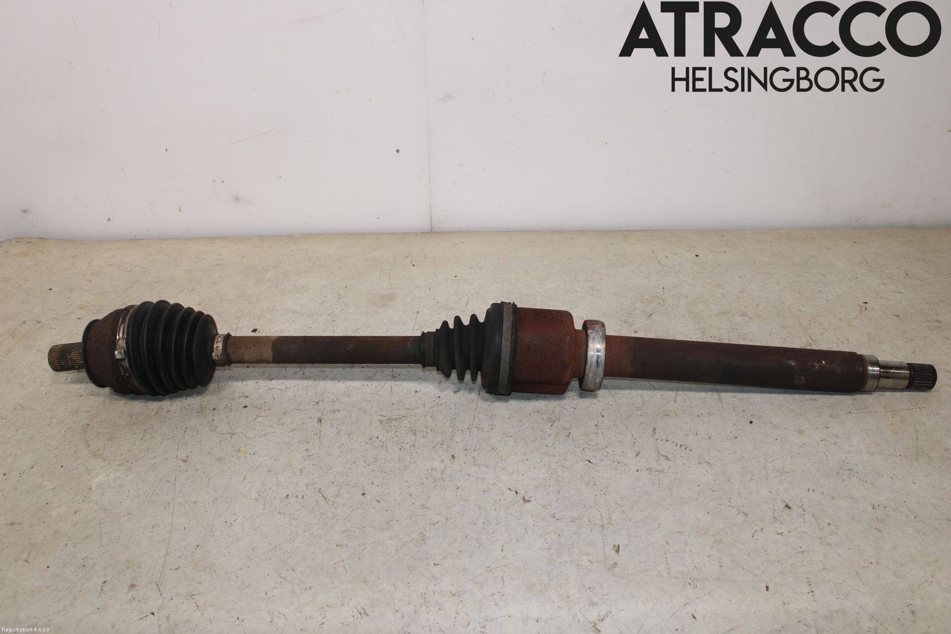 Volvo V60 11-13 Drivaxel Fram Höger
