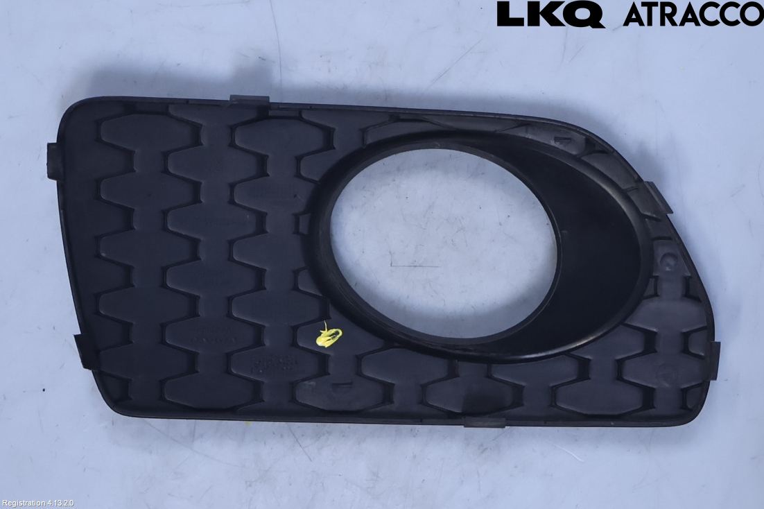 Volvo XC70 08-13 Dimljussarg Fram