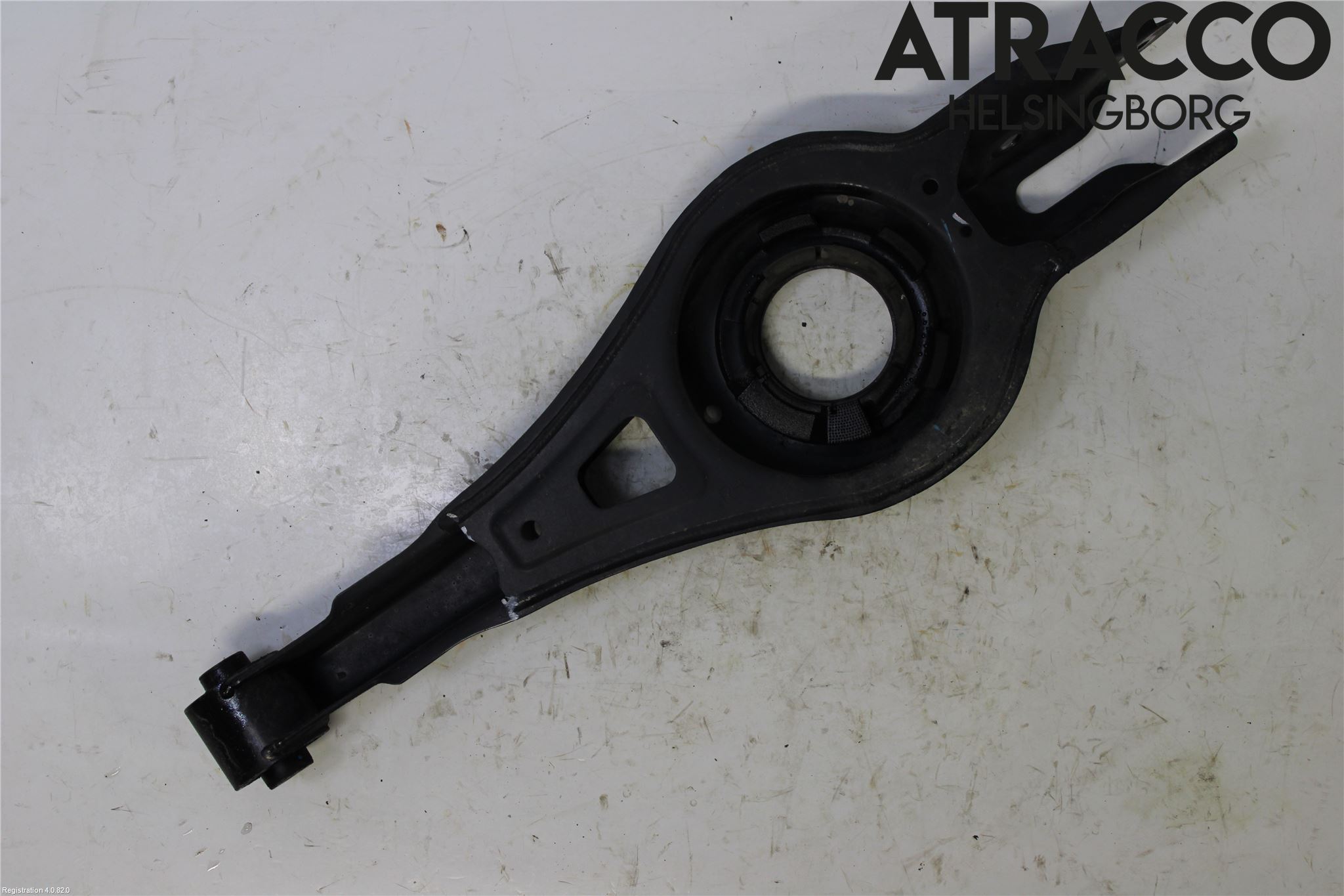 Kia OPTIMA 16-20 Bärarm Bak Höger