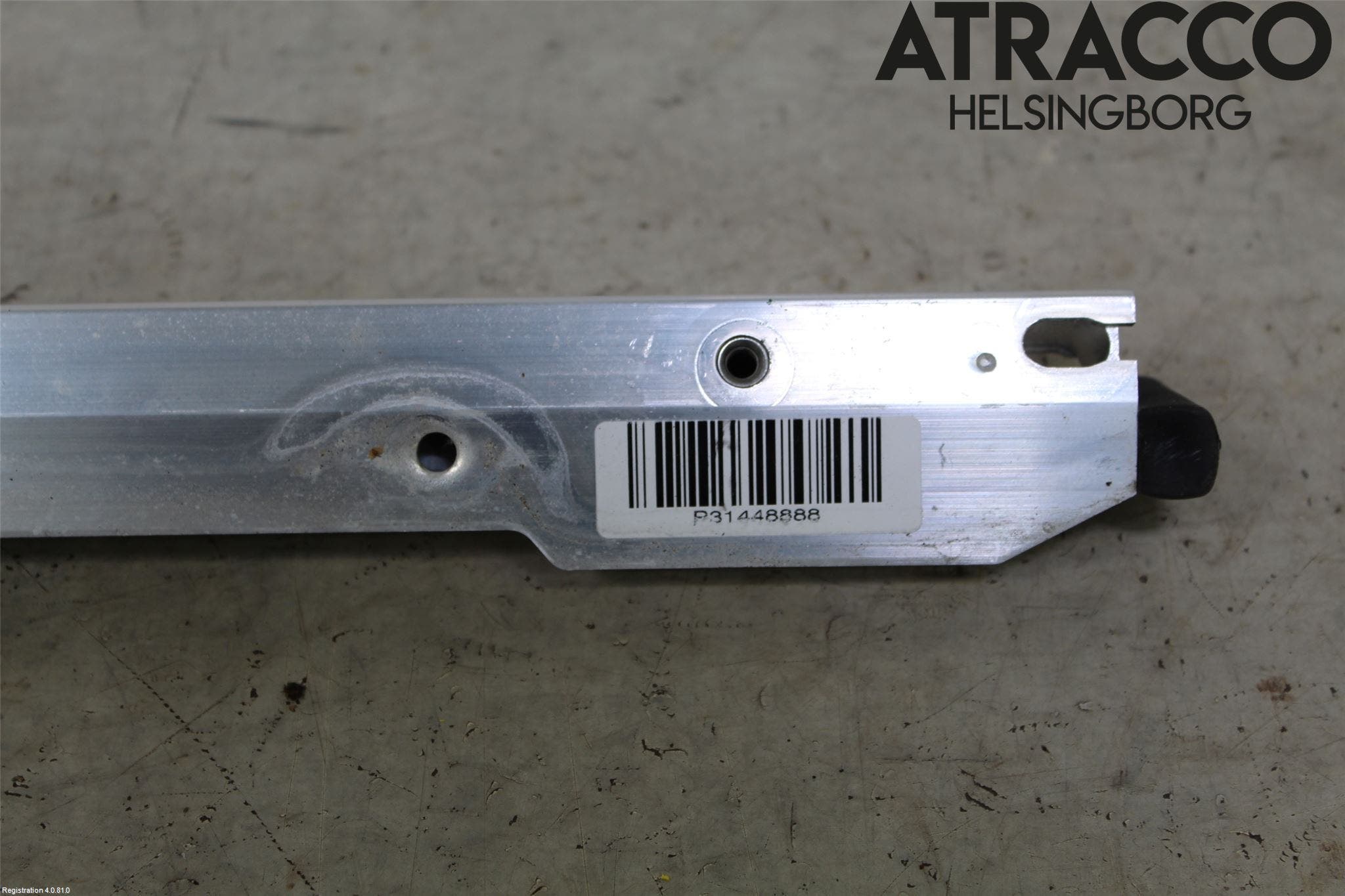 Volvo XC90/RECHARGE 16- Fjäderbensstag