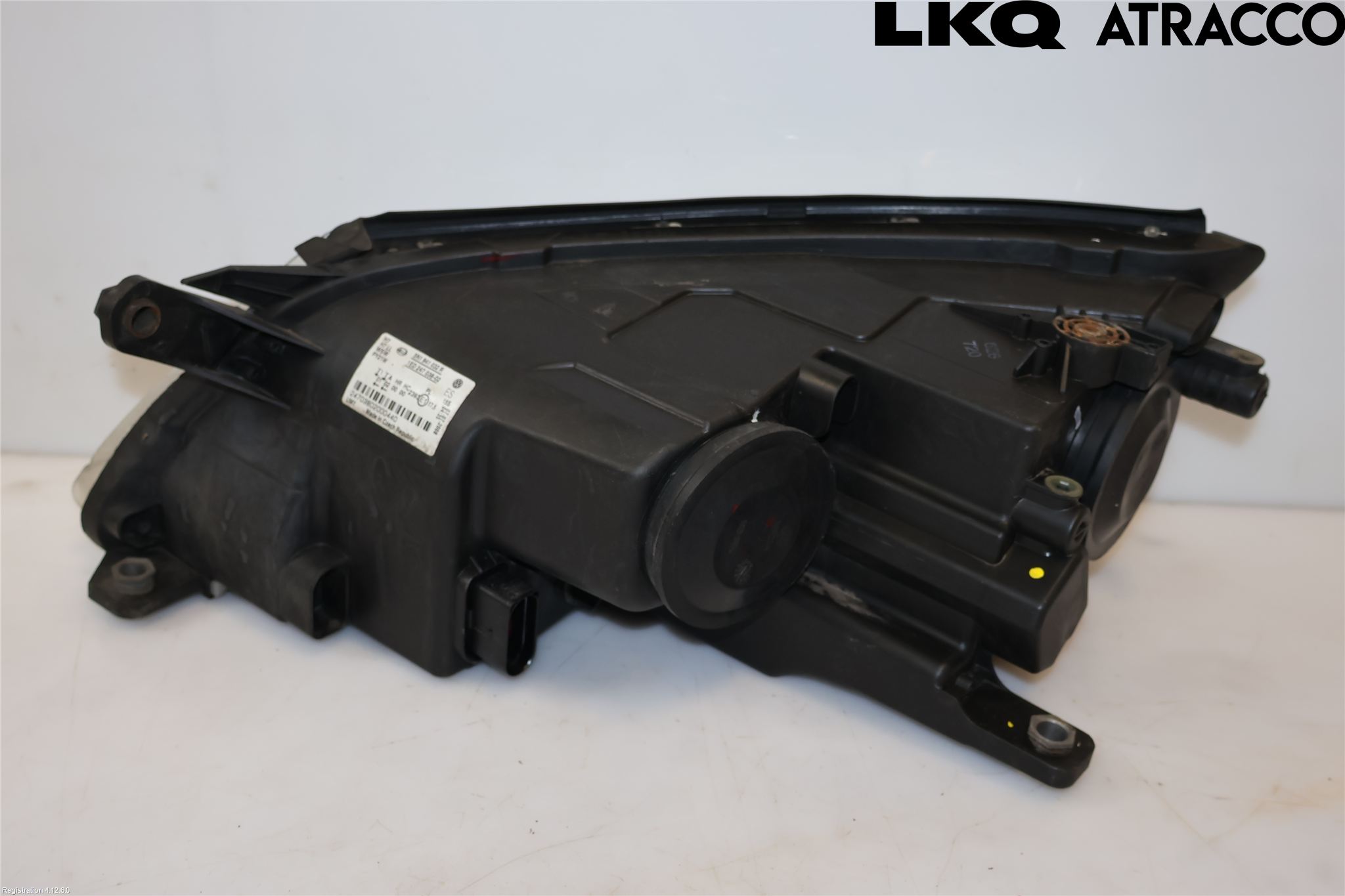 Volkswagen VW TIGUAN 07-16 Strålkastare Höger