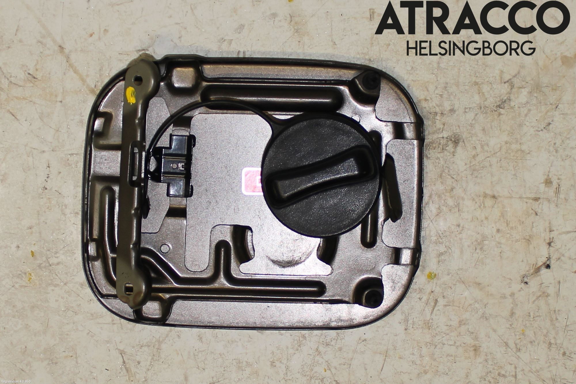 Nissan QASHQAI 14-17 Tanklucka