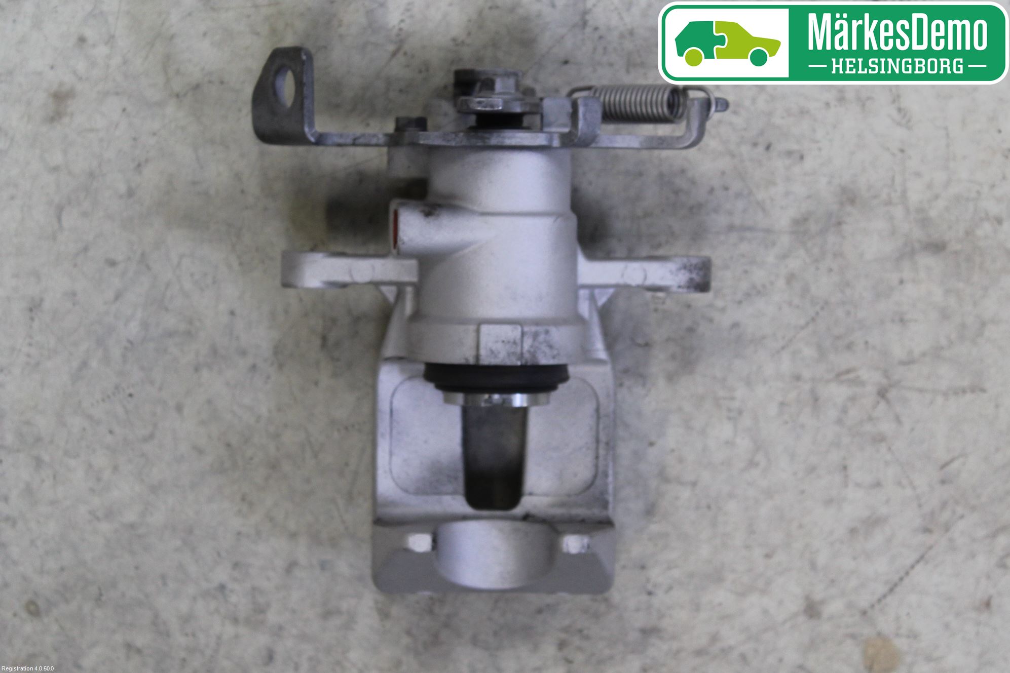 Fiat TIPO/CROSS 16- Bromsok Bak Höger