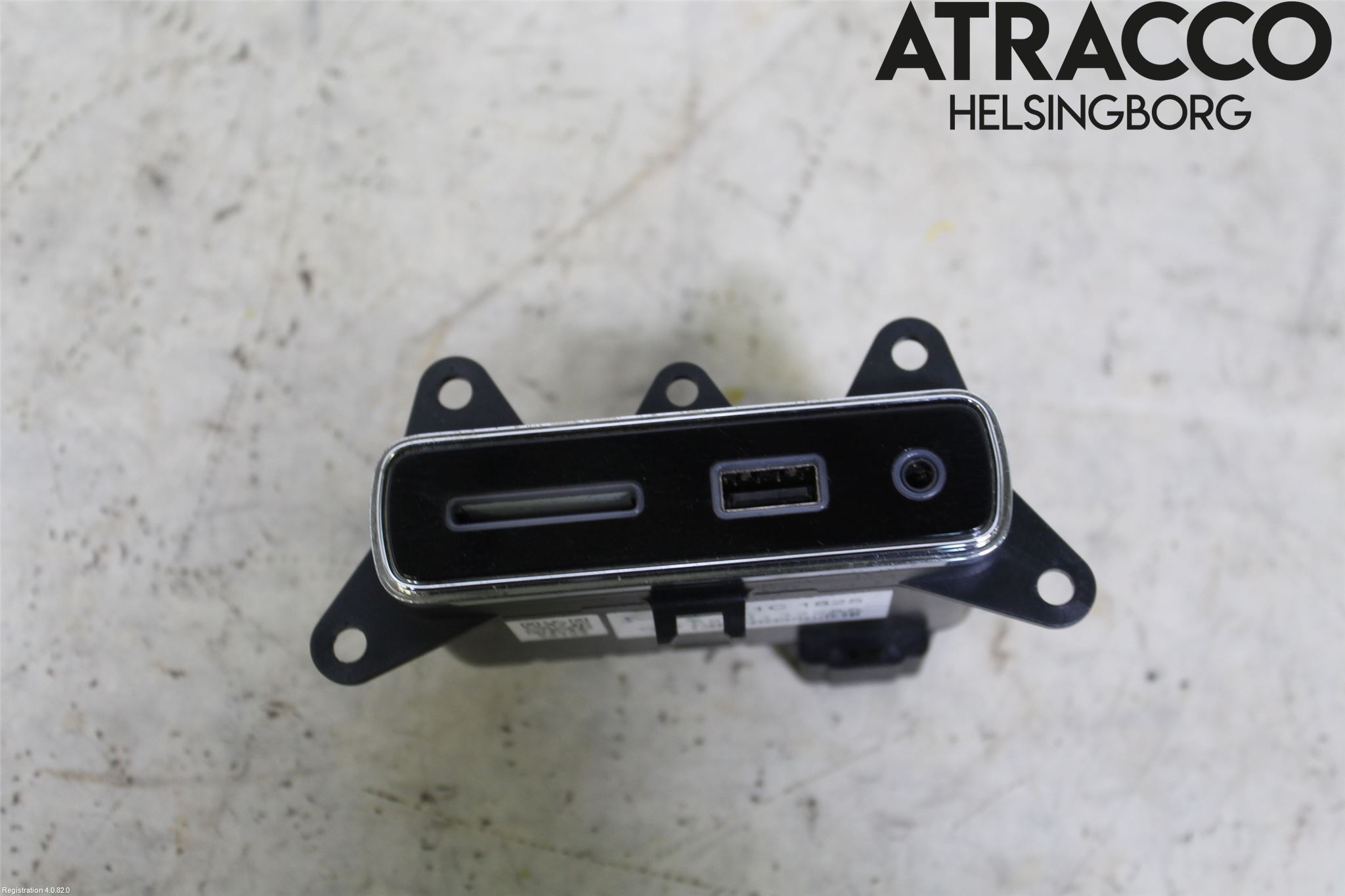 Jeep GRAND CHEROKEE 10-20 Usb Connection