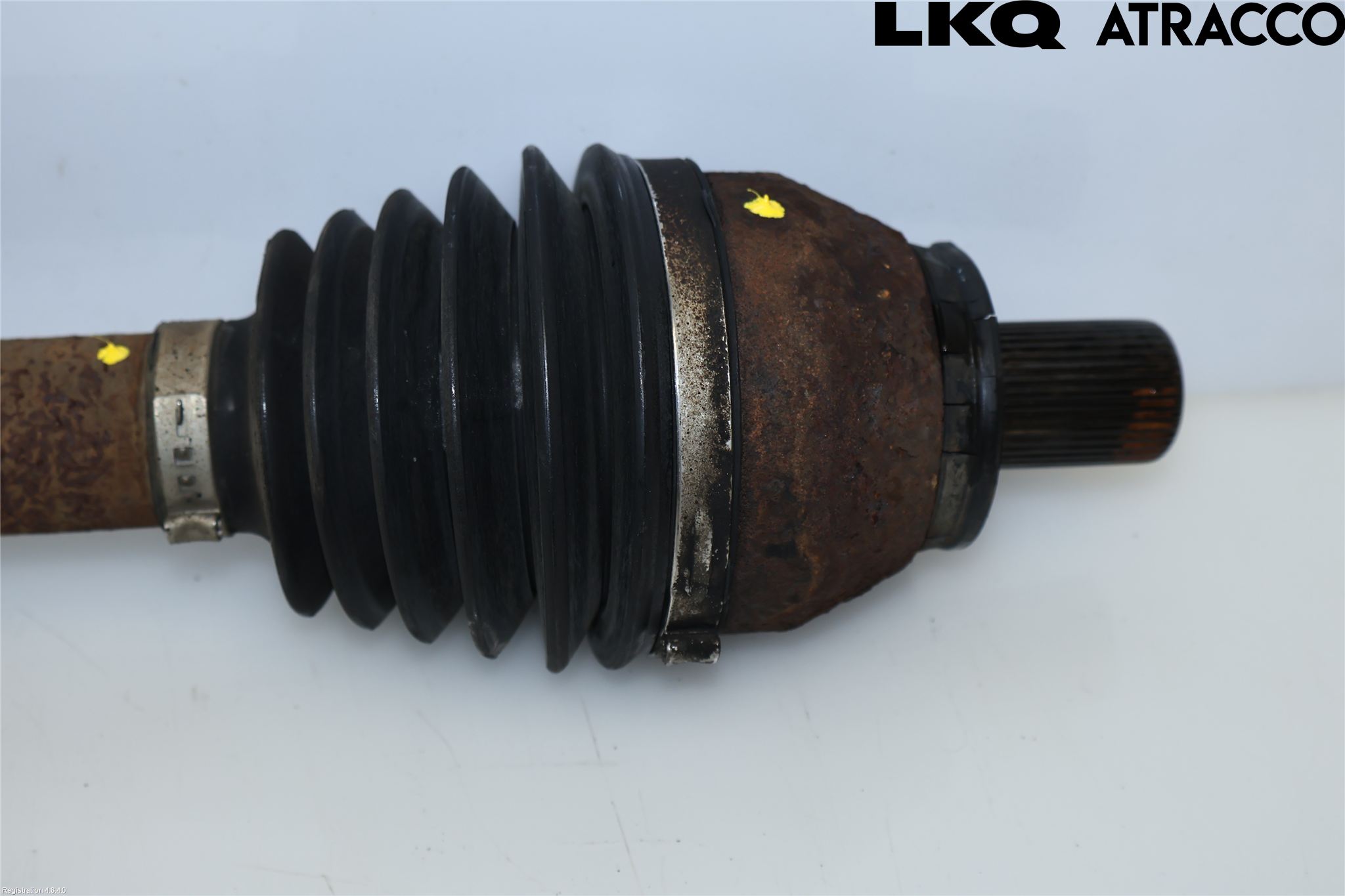 Volvo V70 08-13 Drivaxel Fram Höger