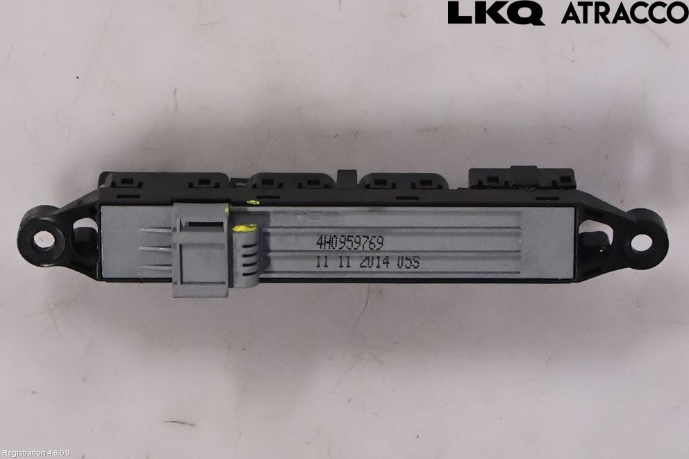 Audi A8/S8 4H 10-17 Strömställare Stolminne