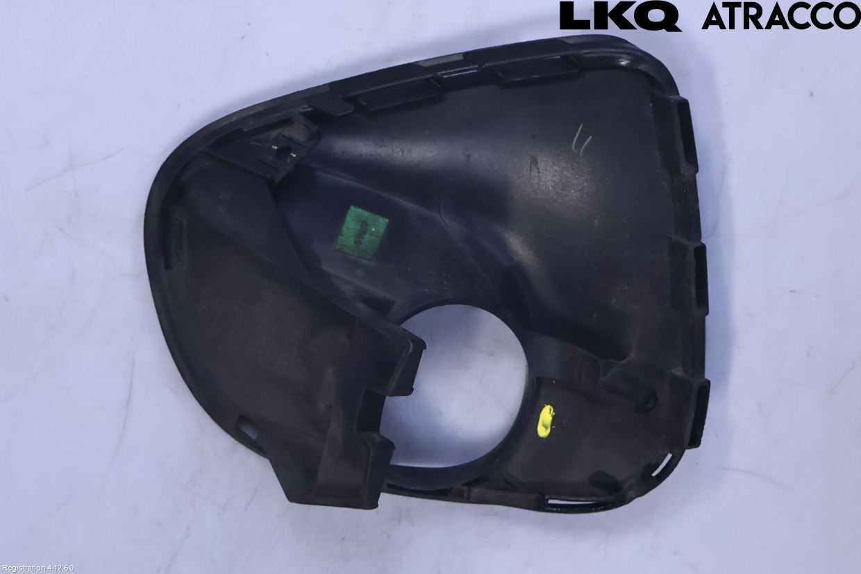 Toyota AVENSIS 16-18 Dimljussarg Fram