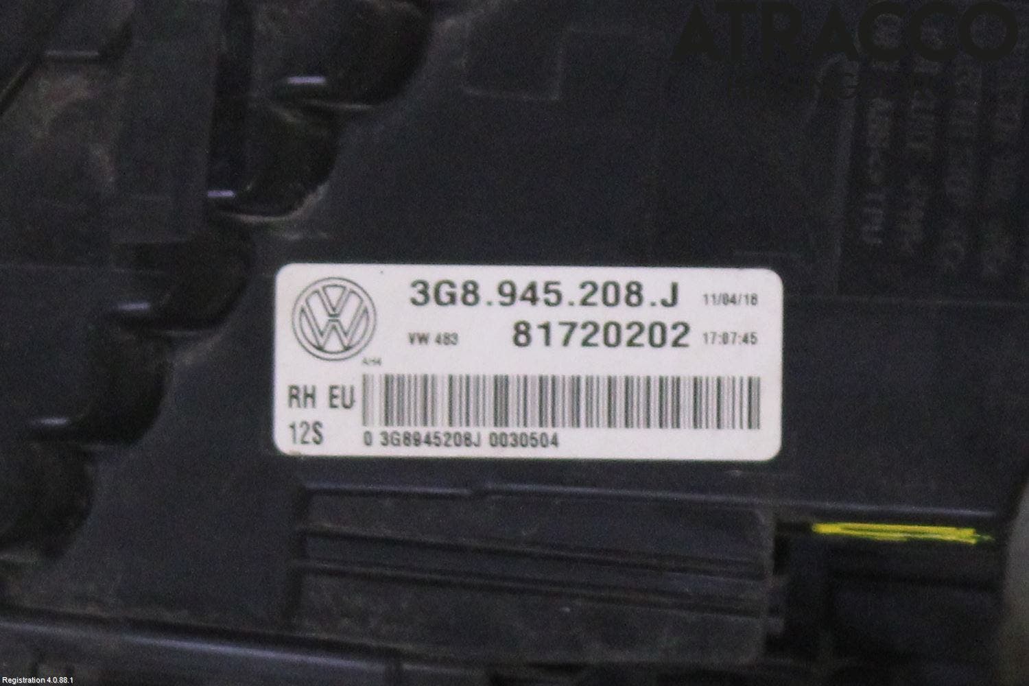 Volkswagen VW ARTEON 17- Bakljus Höger