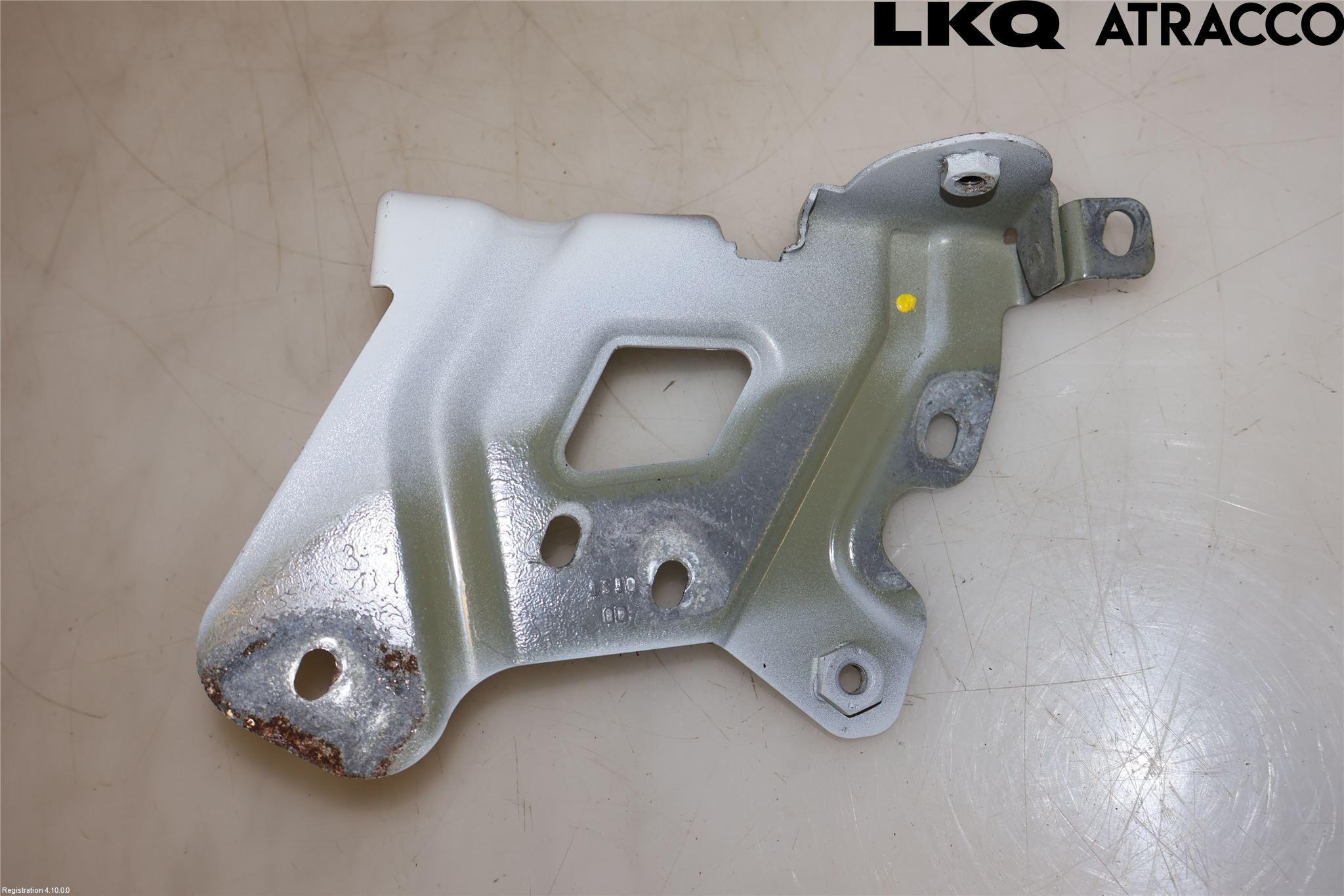 Opel COMBO D 12-18 Skärmfäste Fram Vä