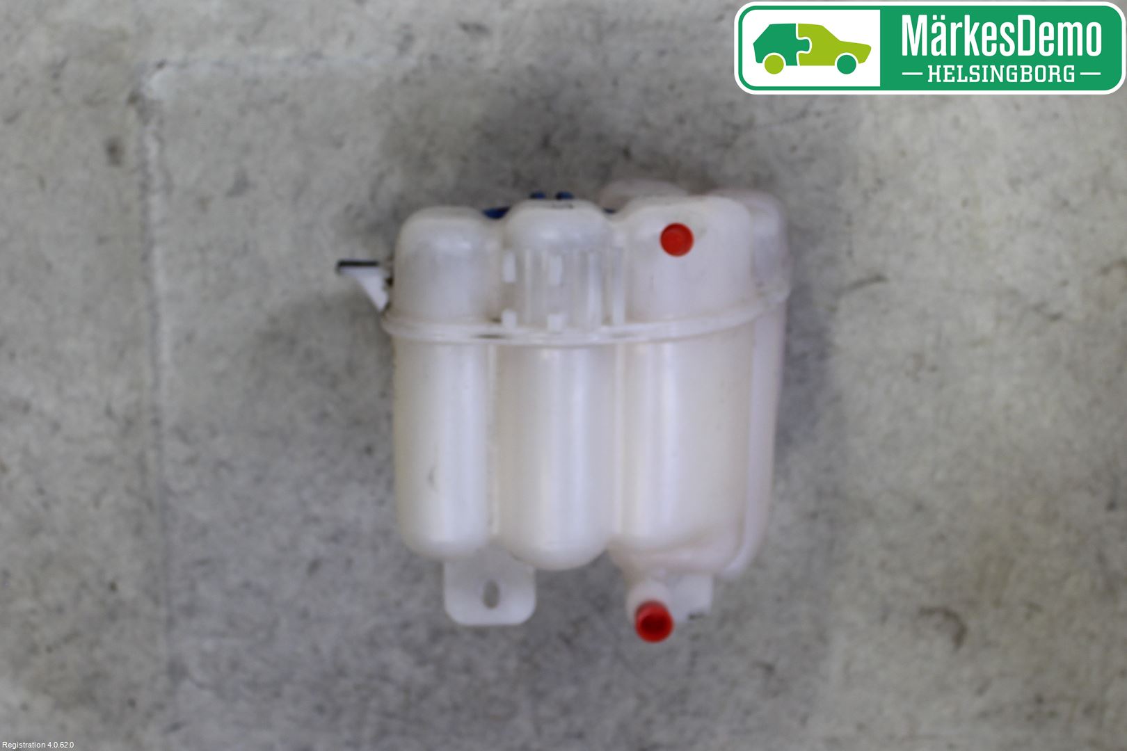Volkswagen VW TOUAREG 7P 11-18 Expansionstank