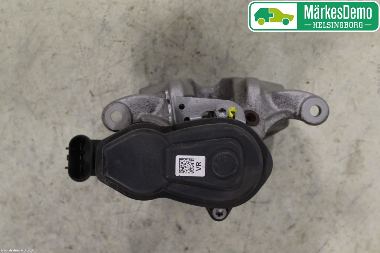 BMW 5 F10/F11/F18 09-17 Bromsok Bak Höger