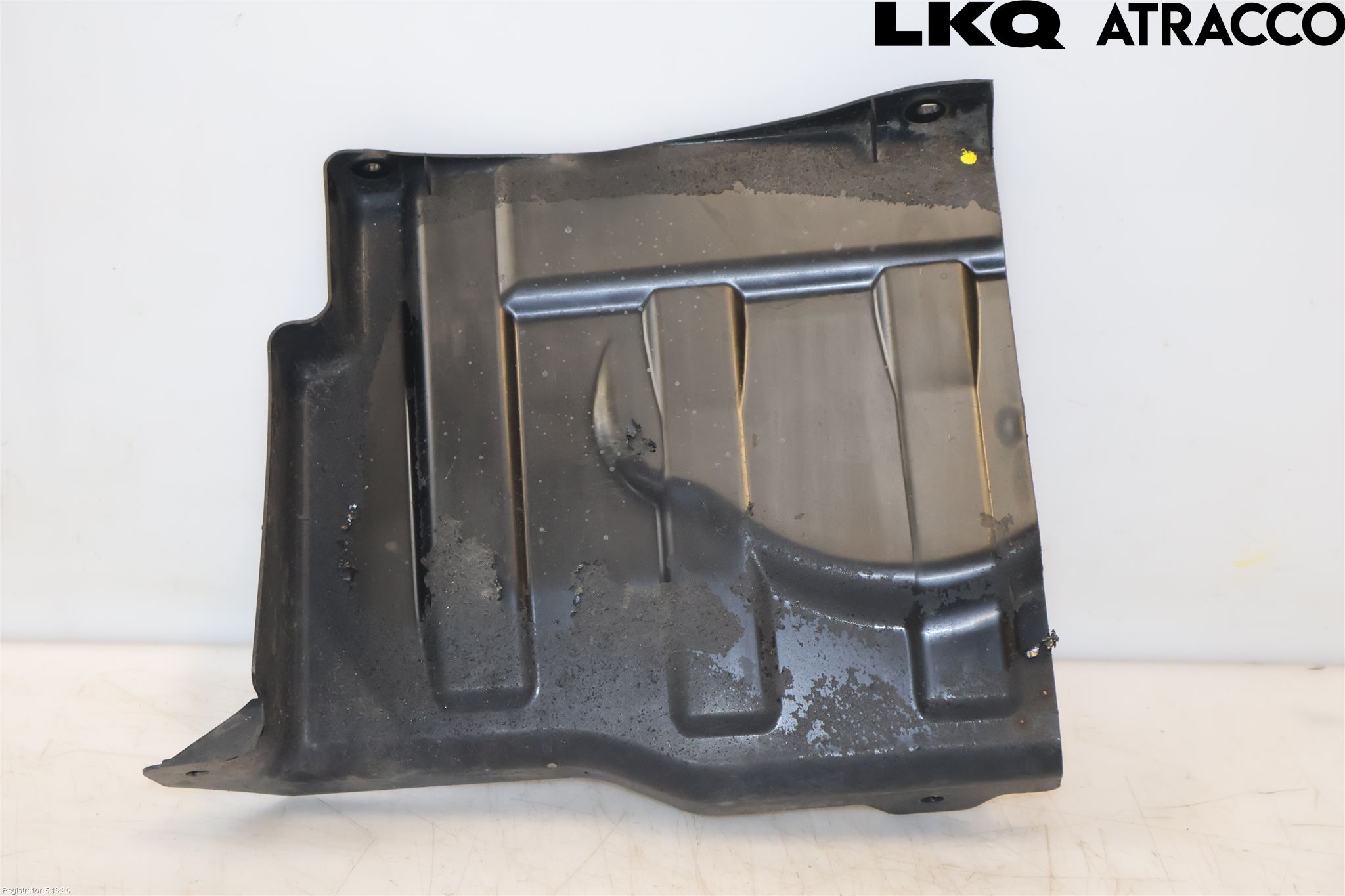 Kia CEED 12-18 Hasplåt Plåt-Plast