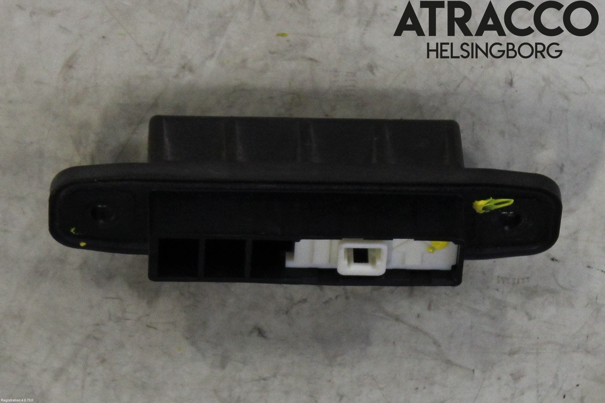 Toyota AVENSIS 16-18 Bakluckehandtag