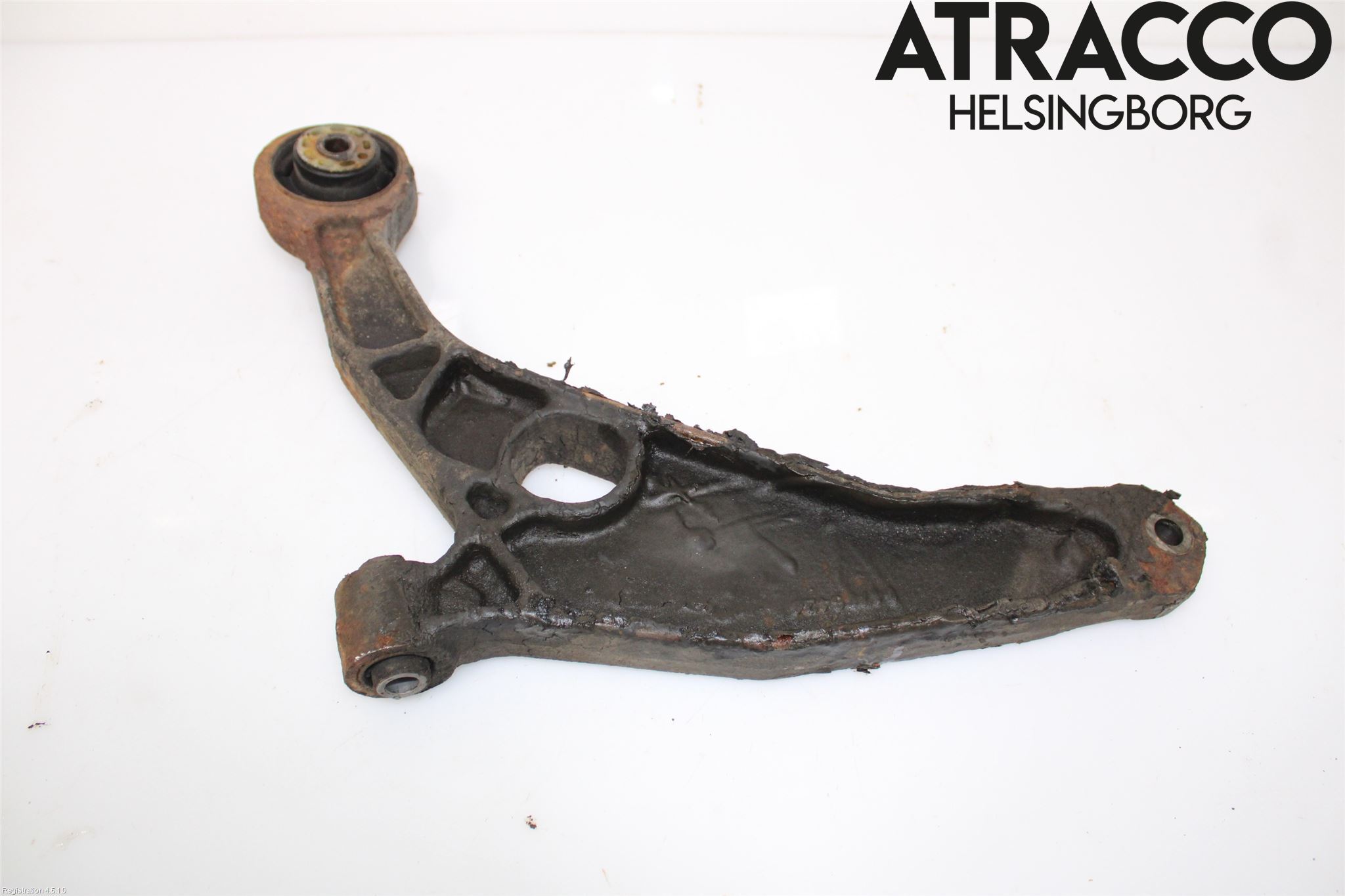 Fiat FREEMONT Bärarm Fram Undre Hö