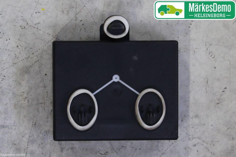 Audi Q5 09-16 Styrenhet Dörr