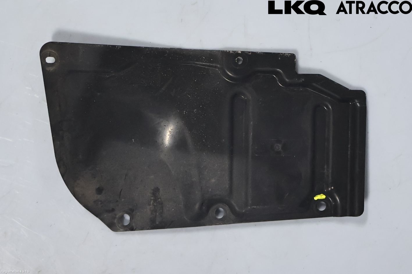 Toyota AURIS 13-19 Hasplåt Plåt-Plast