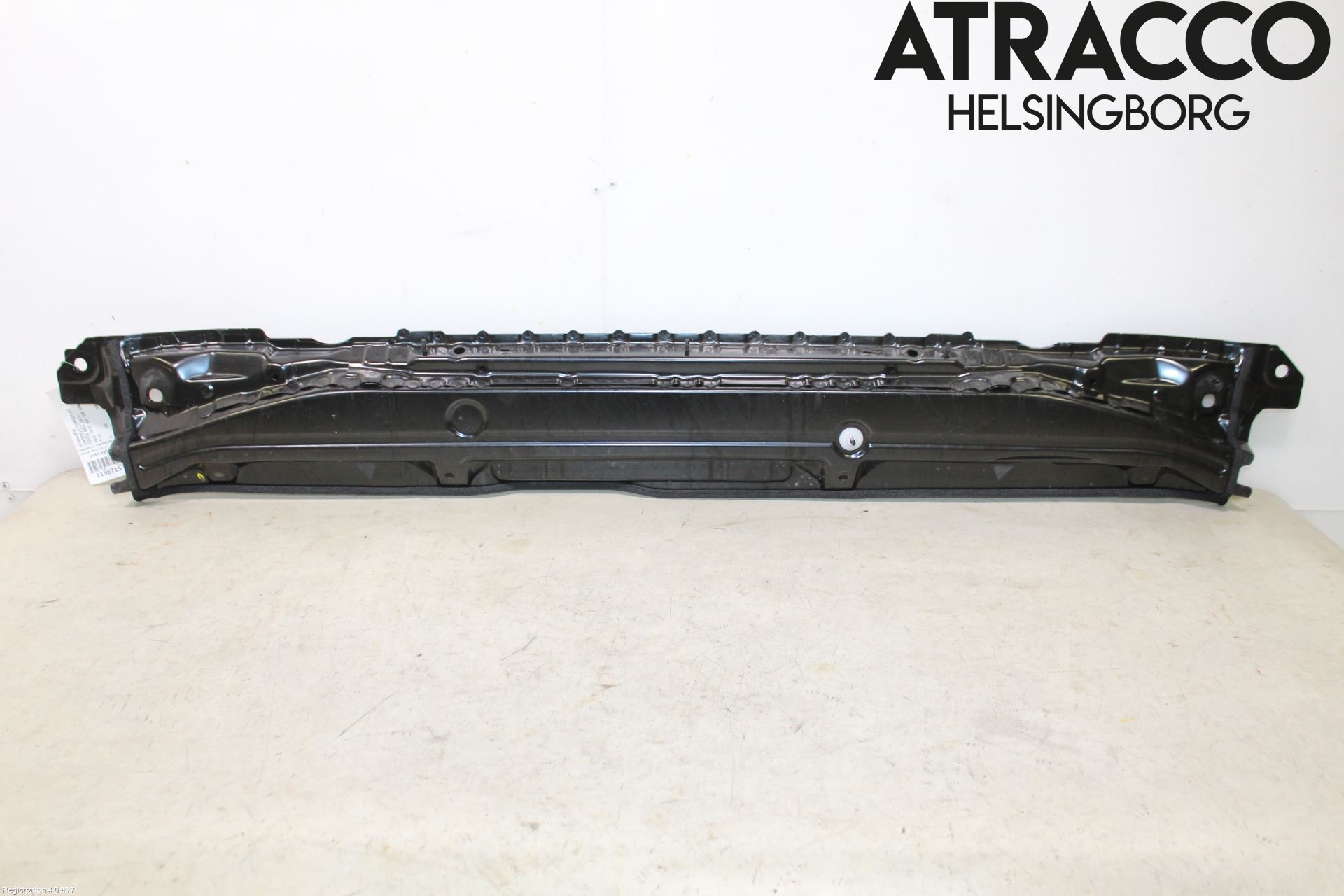 Toyota RAV4 19- Torpedplåt-Torpedplast