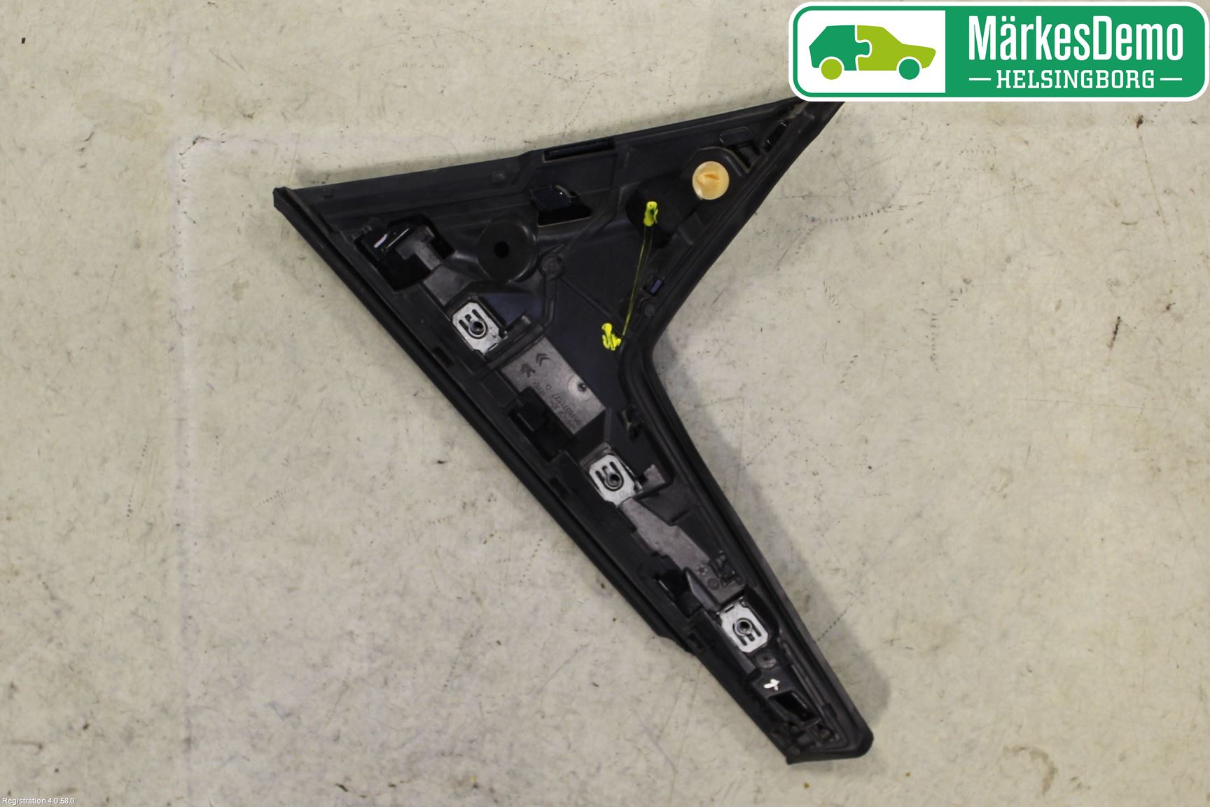 Peugeot 3008 17-24 Spoiler Baklucka