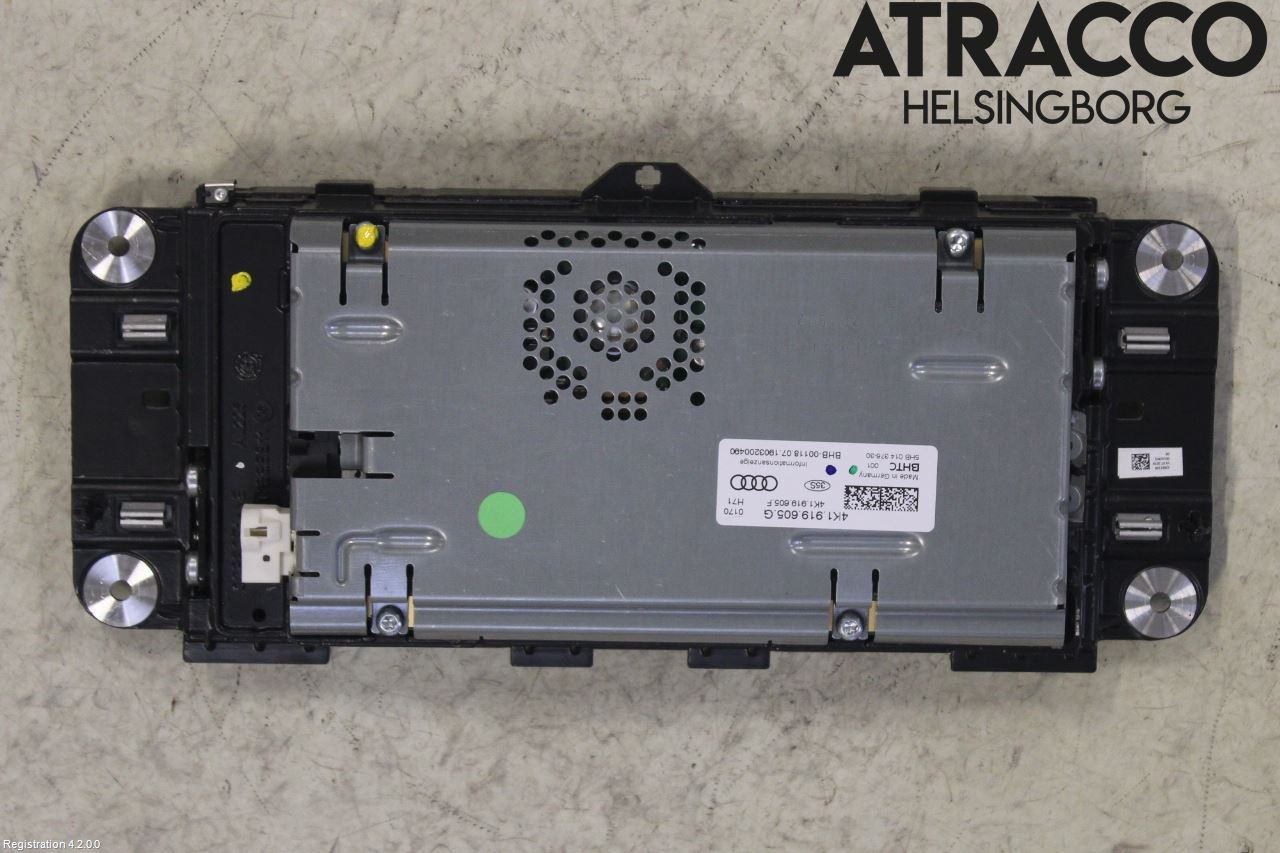 Audi A6 F2/C8 19- Multifunktionsdisplay