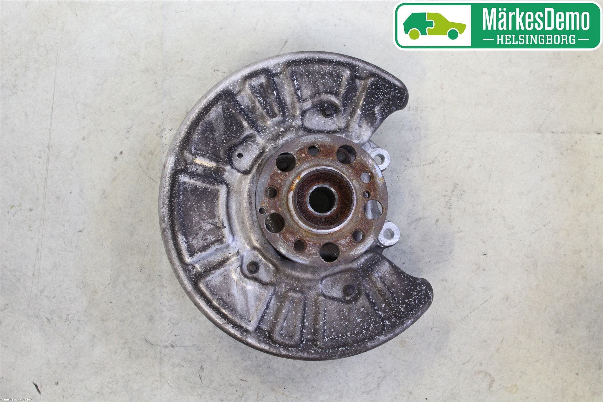 Mercedes-Benz MB E-KLASS (W213) 16-23 Hjullagerhus-Spindel Vä B