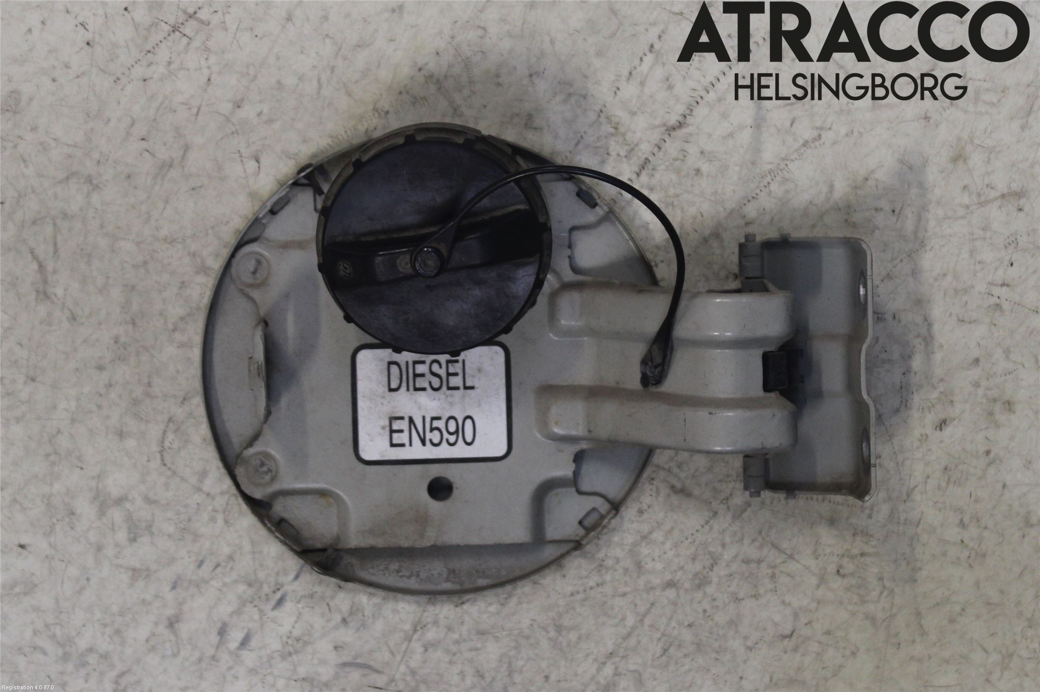 Mitsubishi GRANDIS Tanklucka