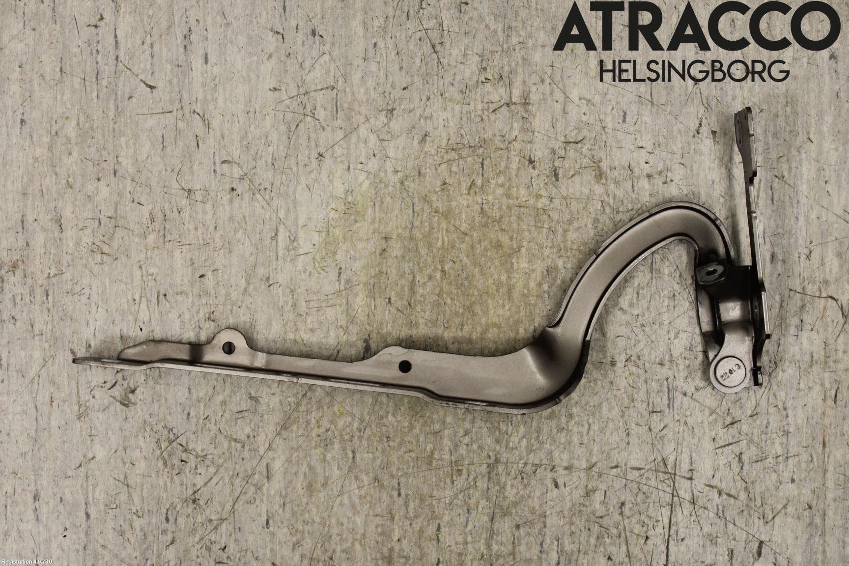 Peugeot 208 12-15 Huvgångjärn