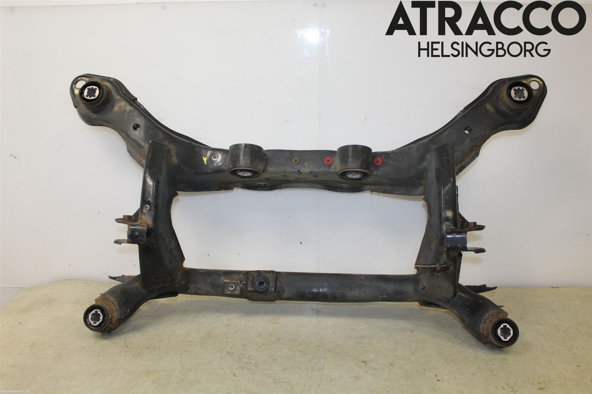 Volvo XC70 14-16 Bakaxelbalk