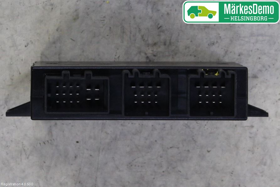 Mercedes-Benz MB E-KLASS (W212) 09-16 Styrenhet Dragkrok