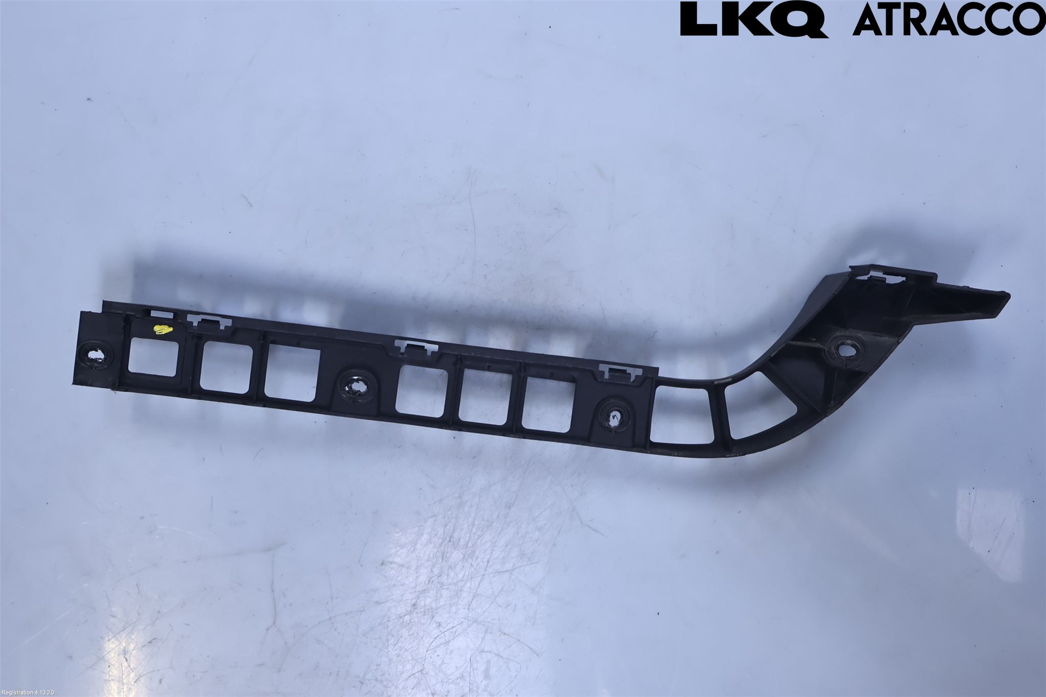 Skoda RAPID Stötfångarfäste Bak Vä