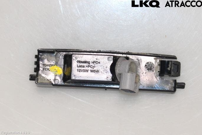 Toyota AYGO 15-21 Skylt Belysning