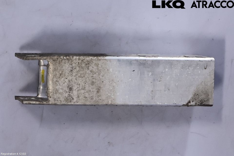 Audi A6/S6     05-11 Stötfångarbärjärn Bak