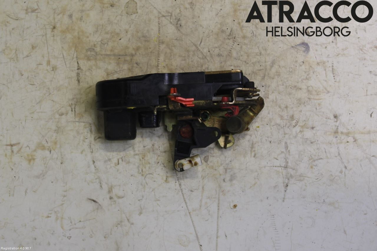 Dodge MAGNUM Centrallåsmotor Vänster