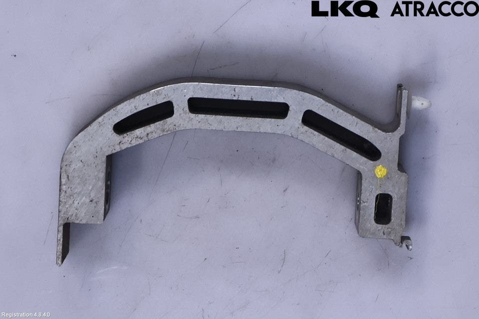 POLESTAR 2 20- Front Övrigt