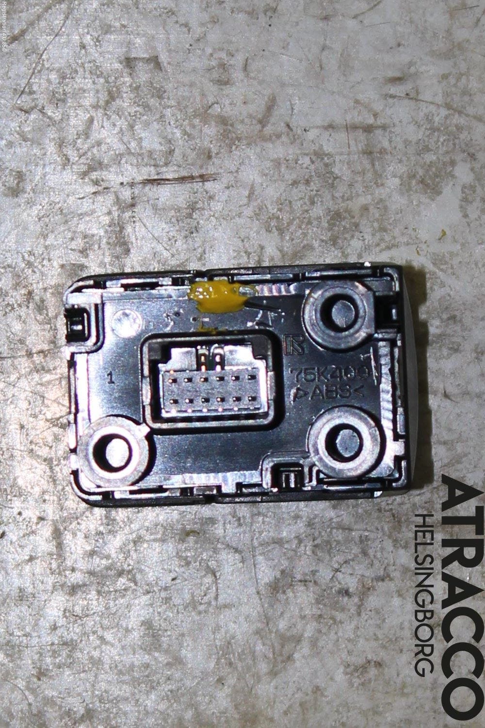 Mitsubishi OUTLANDER 13-21 Strömställare Parkeringsbroms