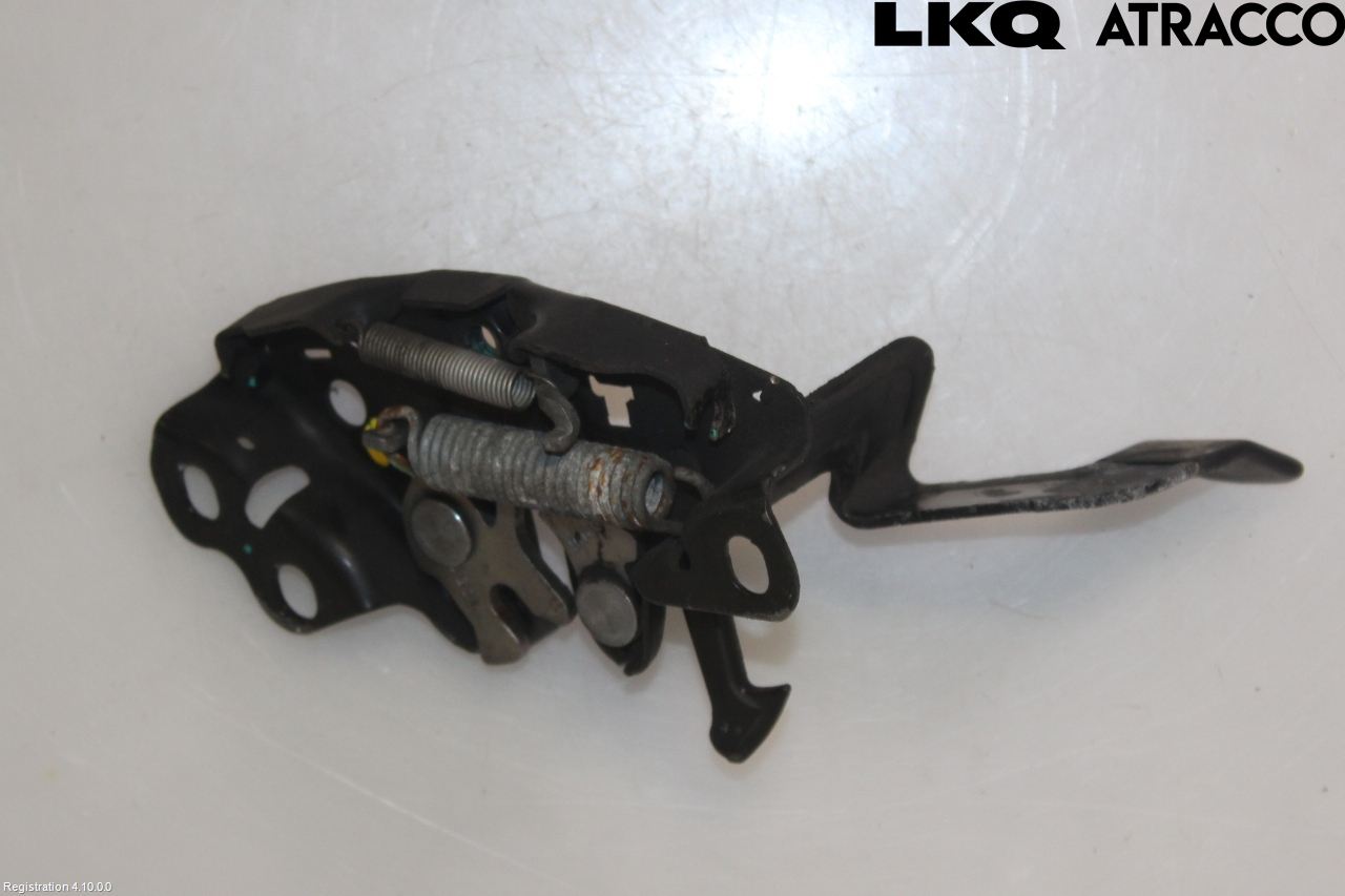 Nissan JUKE 14-19 Huvlås