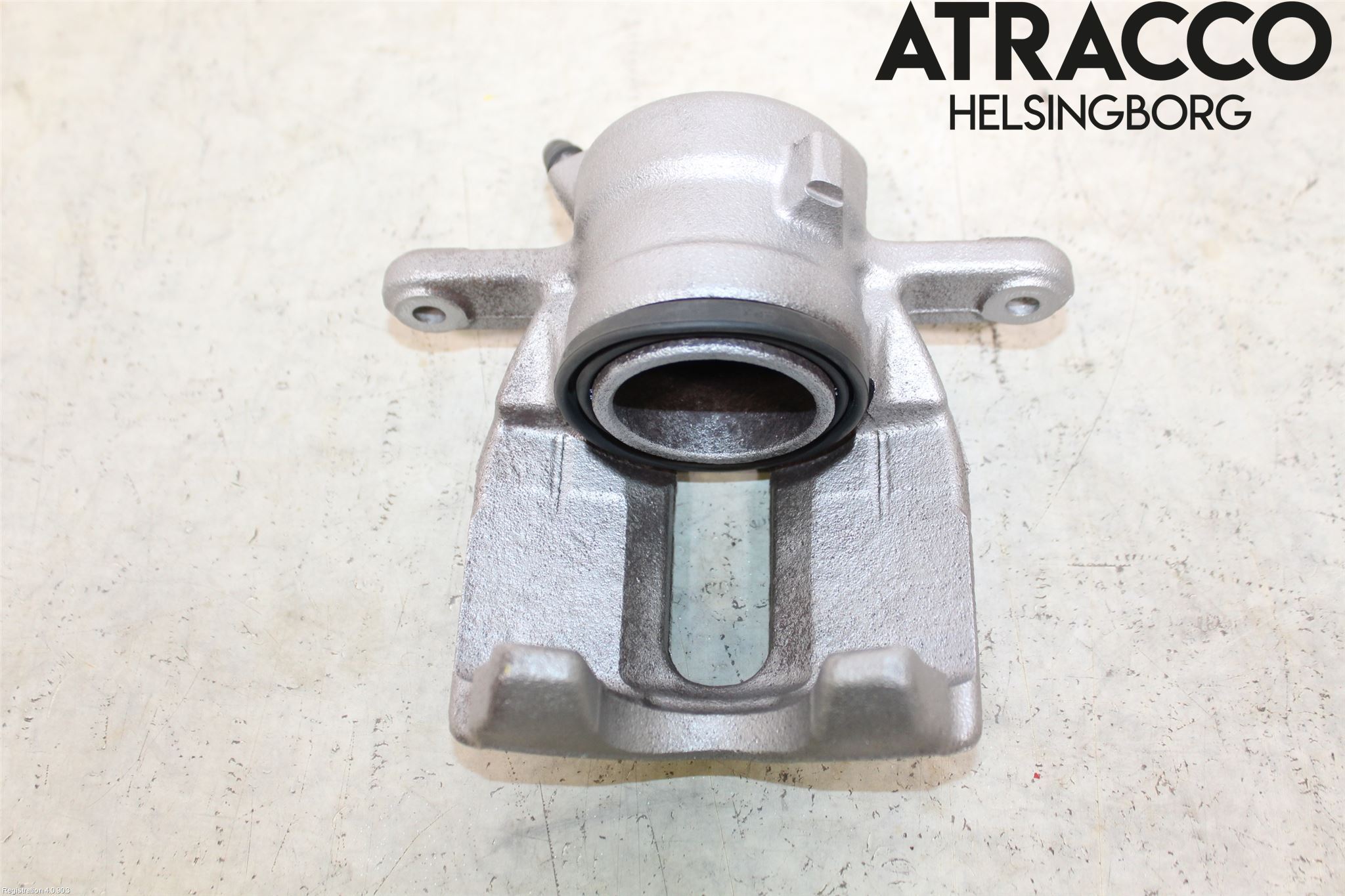 Nissan NOTE E11 06-14 Bromsok Fram Vänster