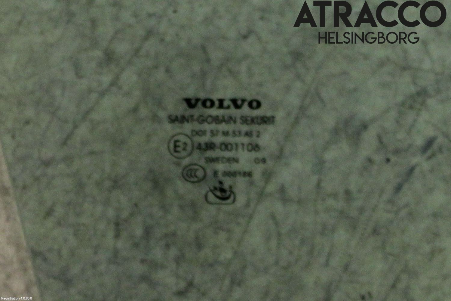 Volvo V70 08-13 Dörruta Fram Höger