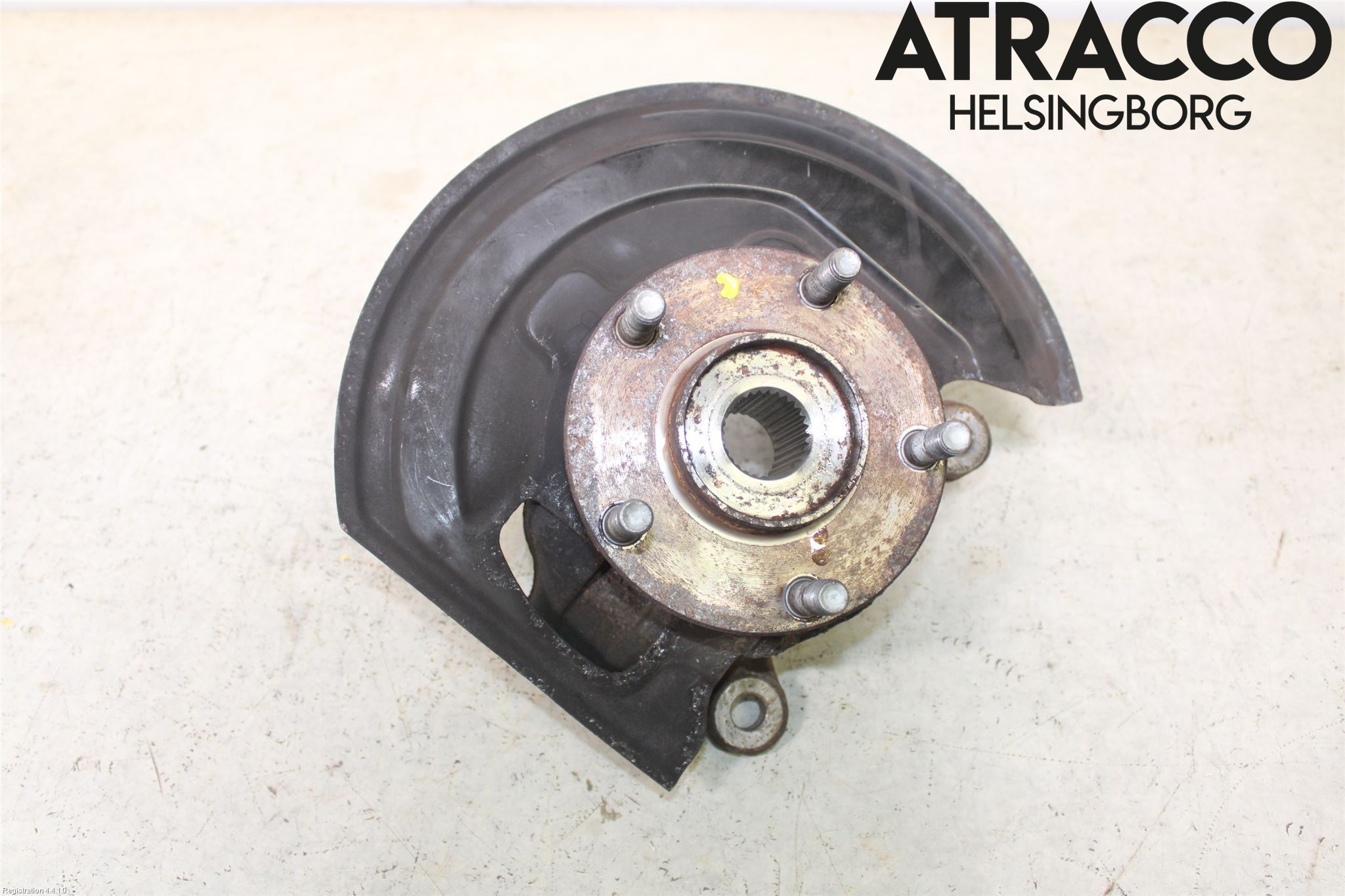 Nissan PULSAR Styrspindel Lagerhus Hö