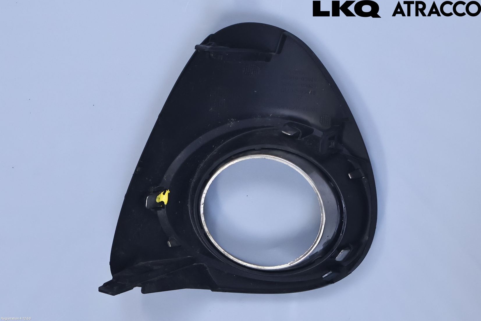 Toyota AVENSIS 09-15 Dimljussarg Fram