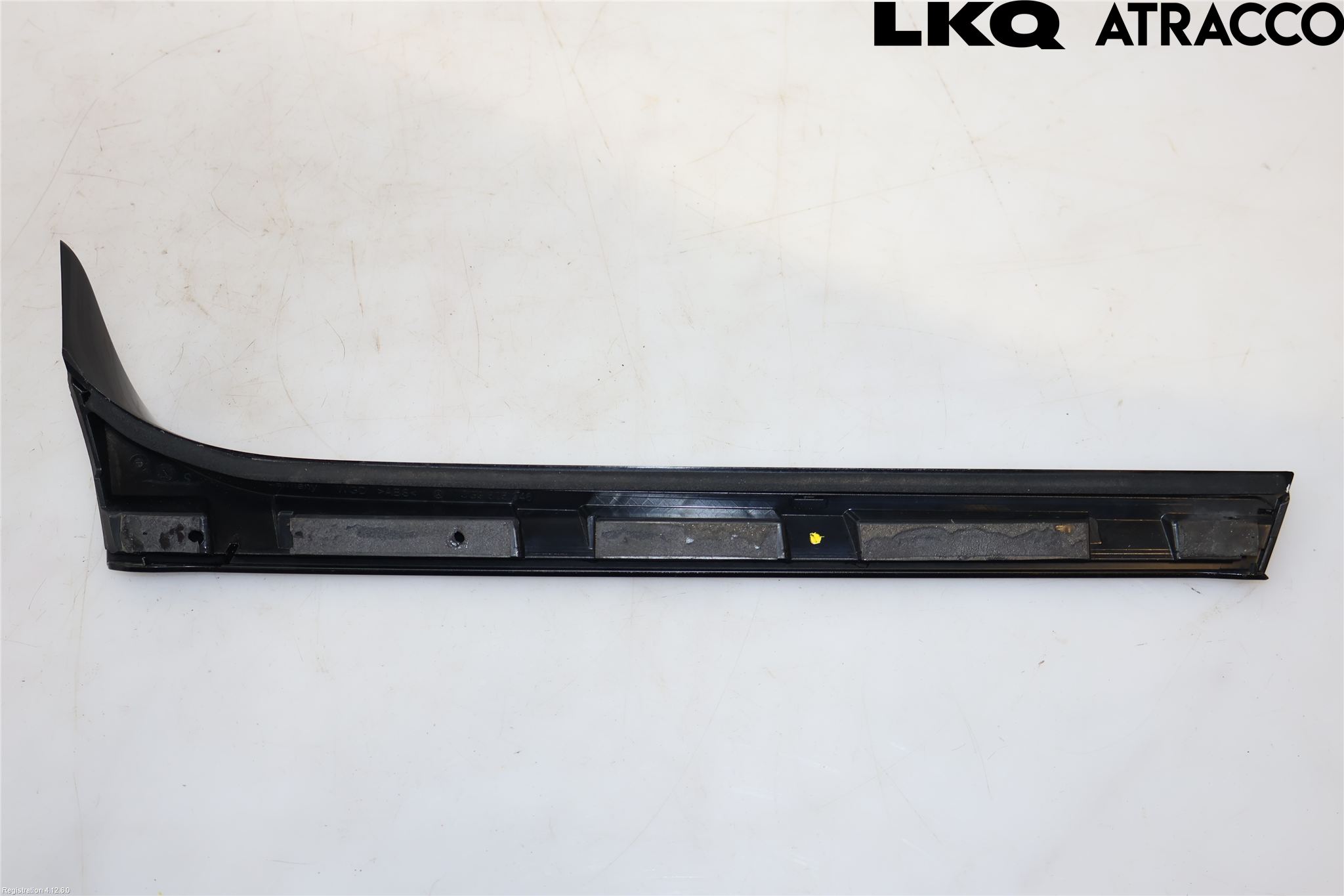 Volkswagen VW PASSAT 20-24 Spoiler Baklucka